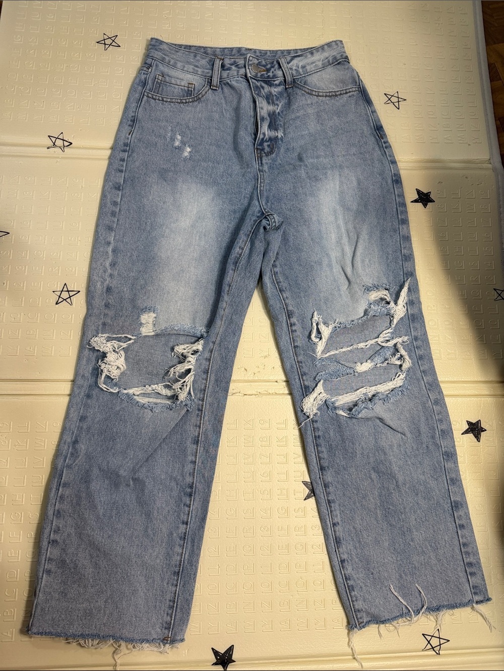 SHEIN Light Blue Ripped Boyfriend Jeans